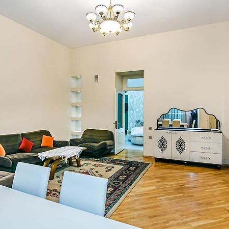 Adore Lux Apartment Baku Luaran gambar