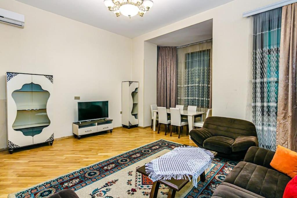 Adore Lux Apartment Baku Luaran gambar